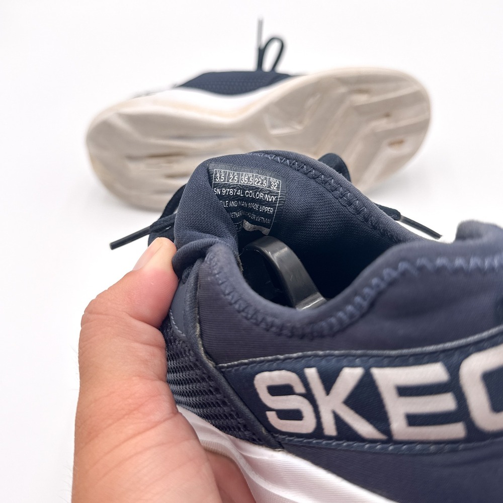 SKETCHERS Youth US 3.5‎ Navy Blue White GOrun Fast Valor Athletic Sneakers - Picture 7 of 7